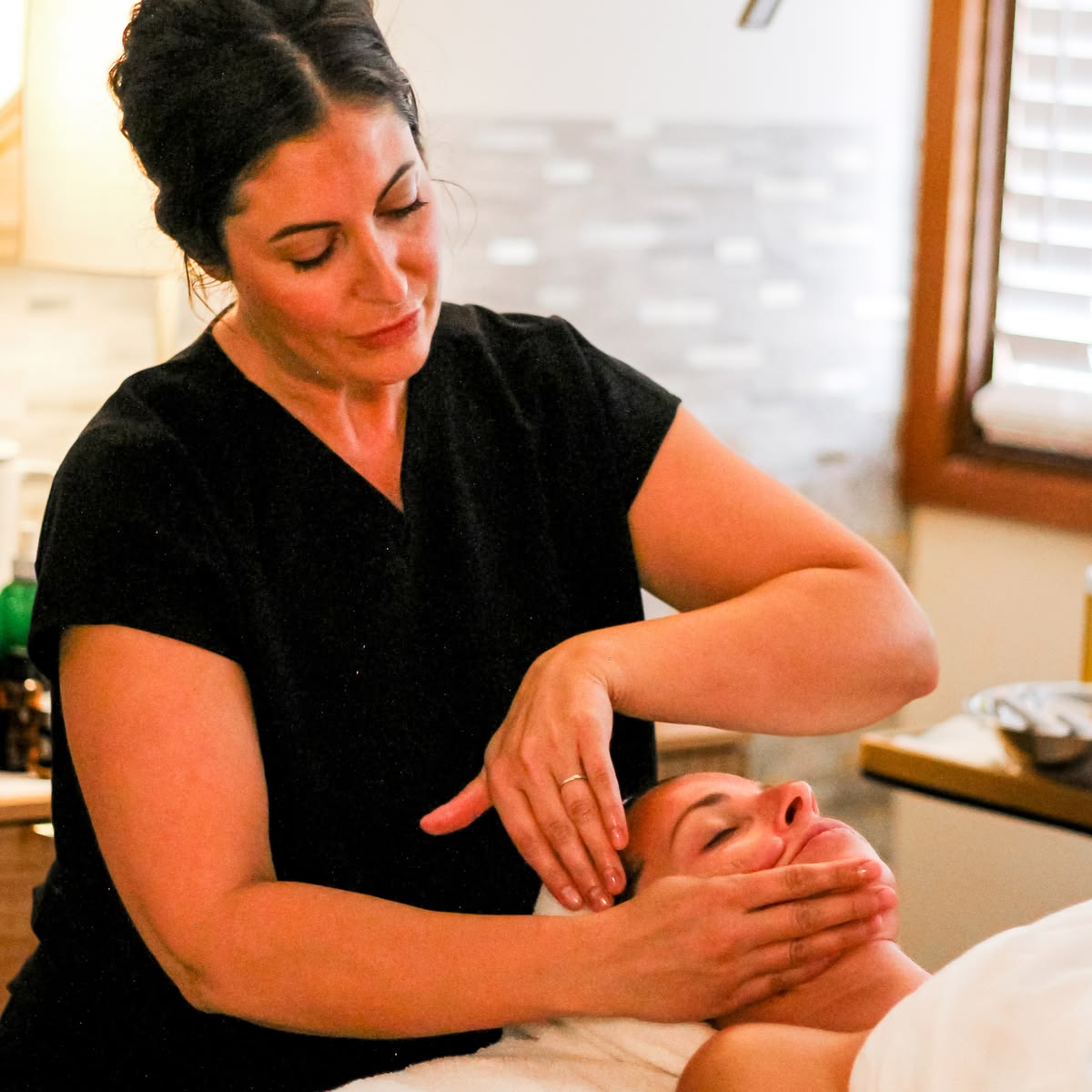 Aruhi Home Day Night Spa – A Superior Experience of Relaxation and Wellness