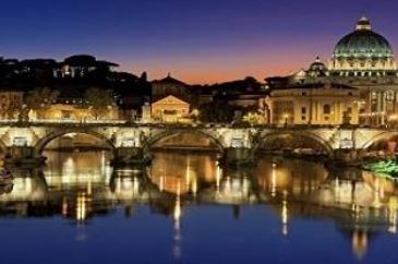  What does a Vatican tour include