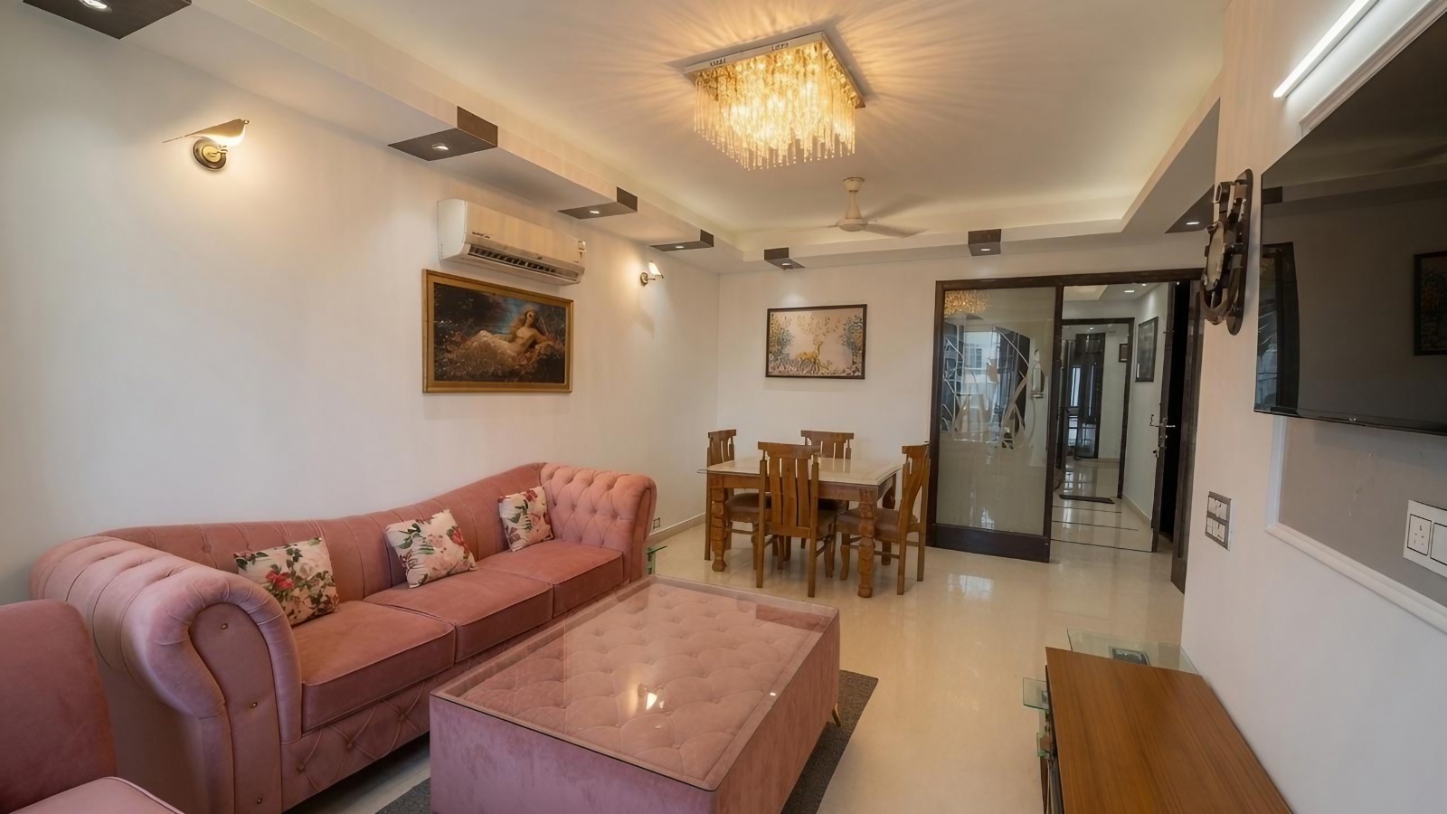  2 BHK Flat for Rent Near Saket Metro Station | Comfortable & Convenient Living