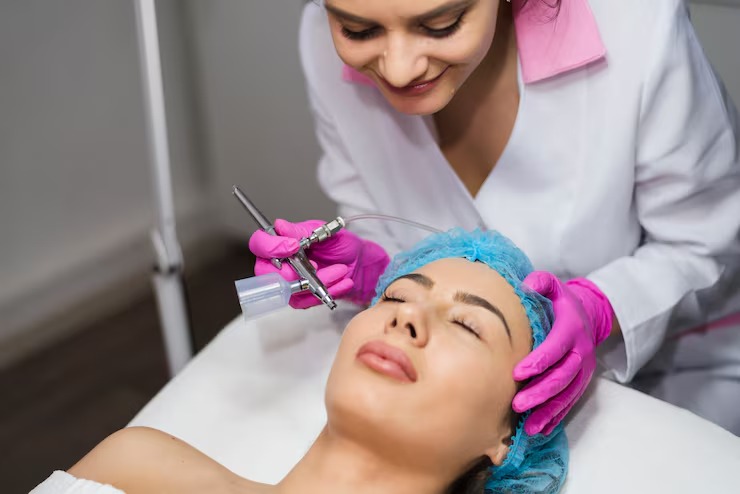 Micro Hydra Lift Treatment for Hydrated, Refreshed and Radiant Looking Skin
