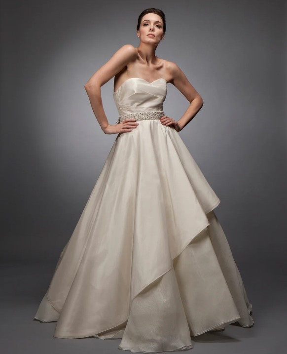 Shop Luxury Bridal Dresses for Your Perfect Ceremony Look