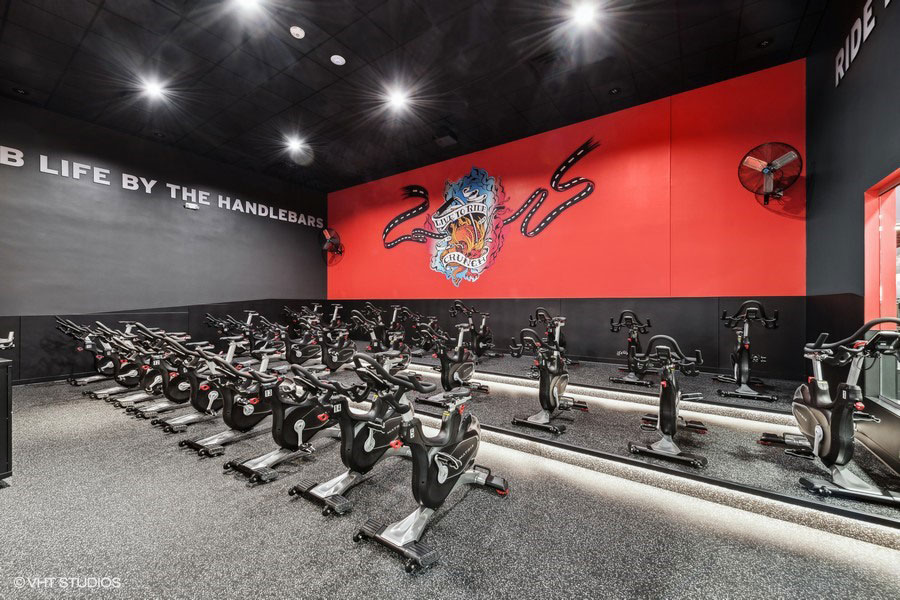  Crunch Fitness Franchise Operator