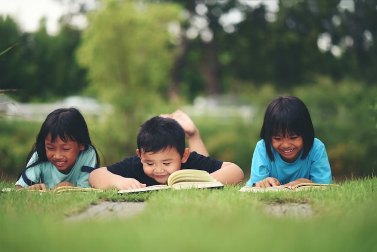  Join a Bilingual Chinese School in Middle Village for Kids