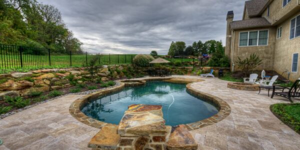  Modern Luxury Pool Designs for Beautiful Outdoor Living