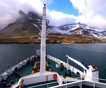  Explore Arctic & Antarctica with Oceanwide – Enquire