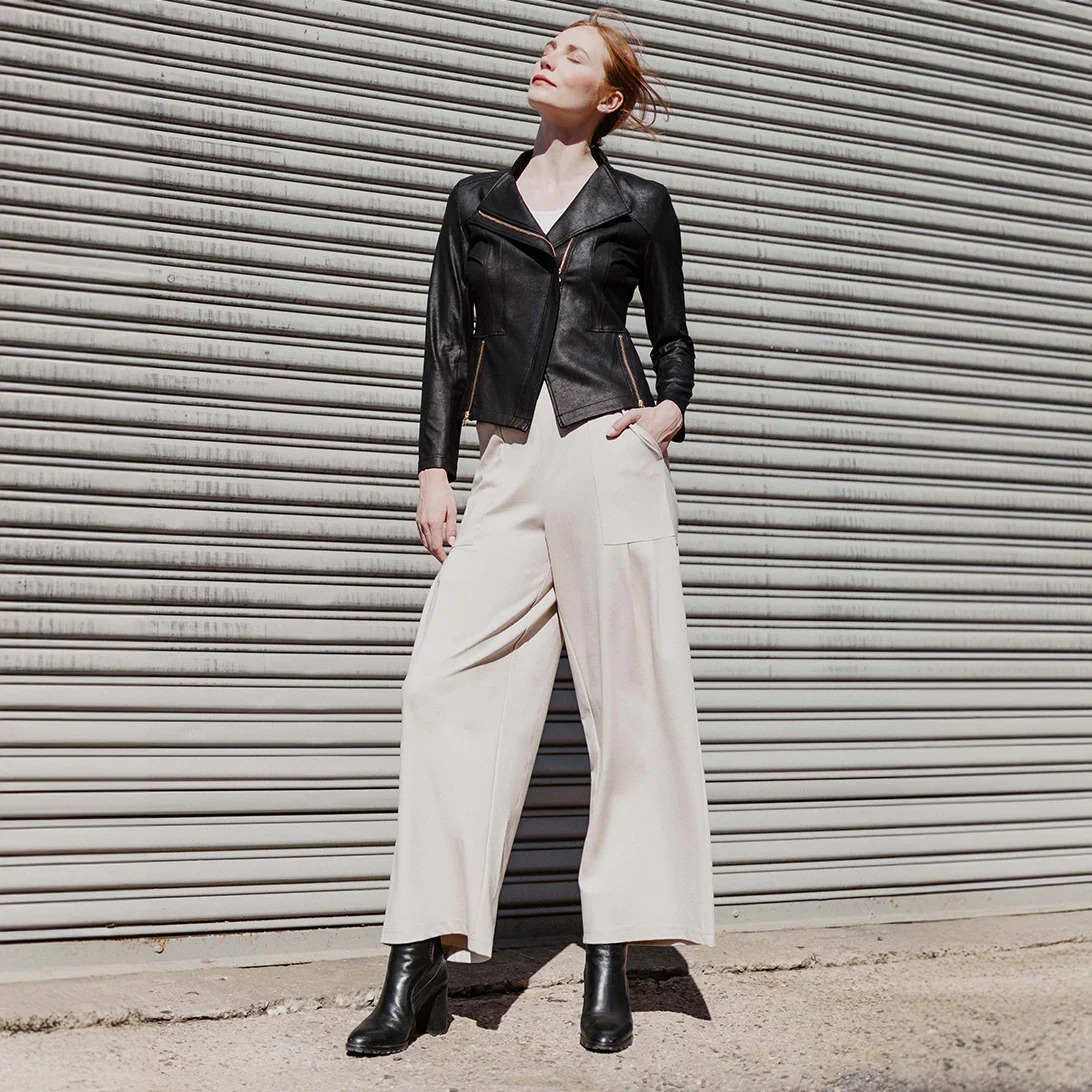  Buy Women's Lightweight Faux Leather Jackets Santa Monica for Easy Layering