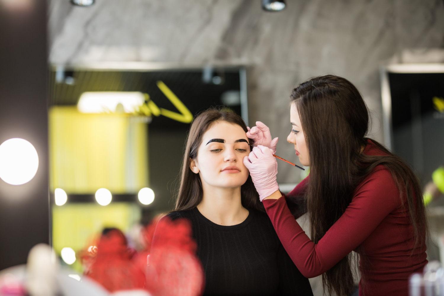 Beauty Salon Near Me – Harneet Beauty Bar