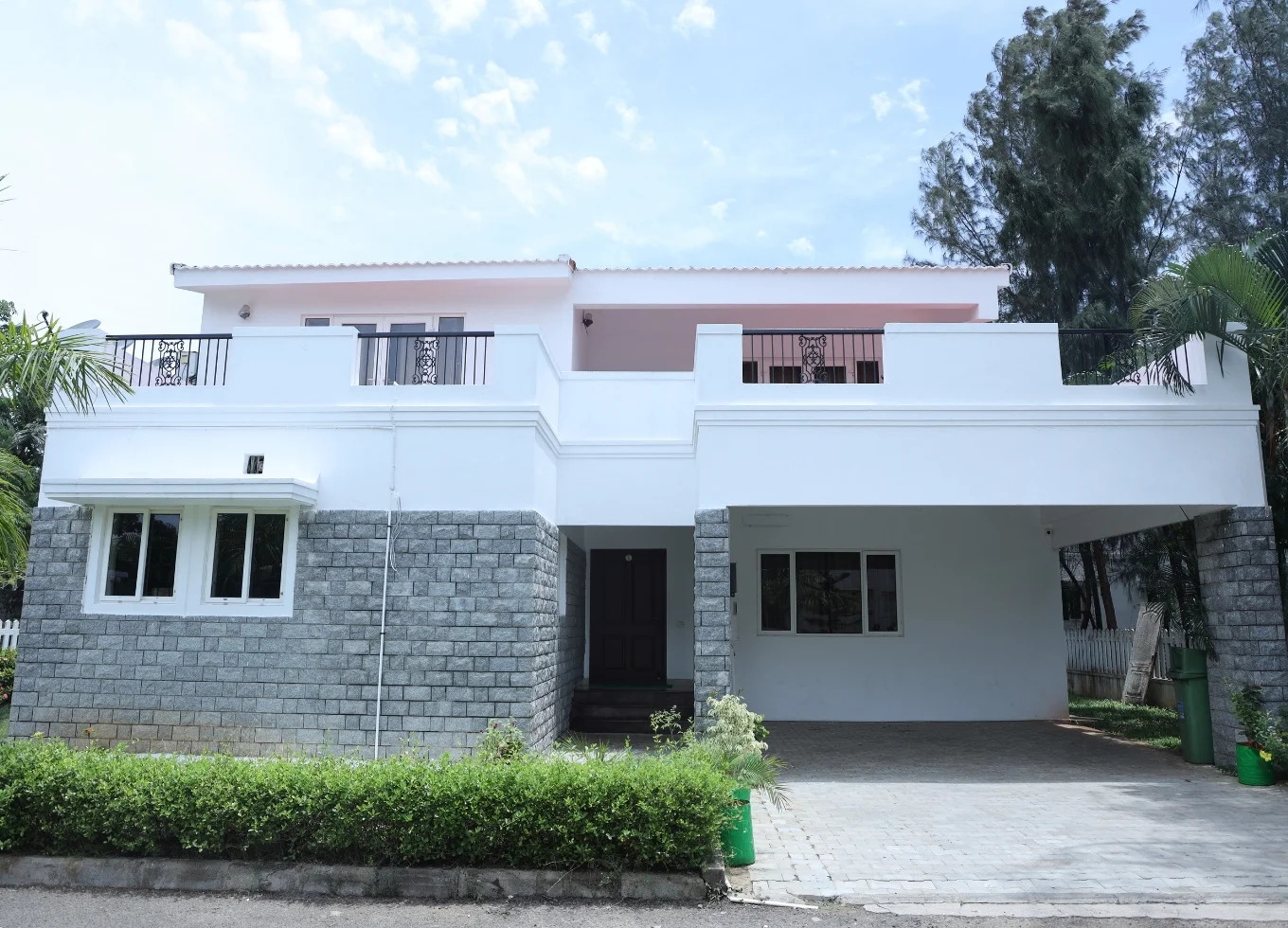  Best Family Villa Stays near ECR Chennai | Lush Garden