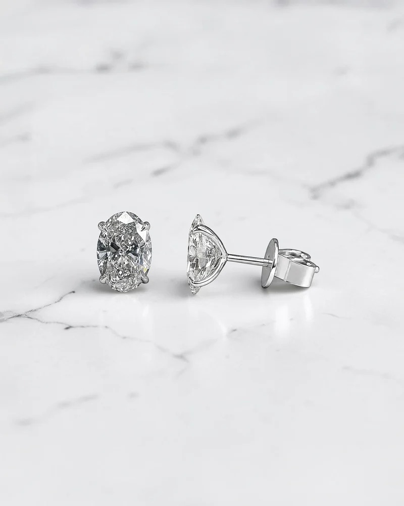  Timeless Luxury: Elegant Oval Diamond Stud Earrings for Women