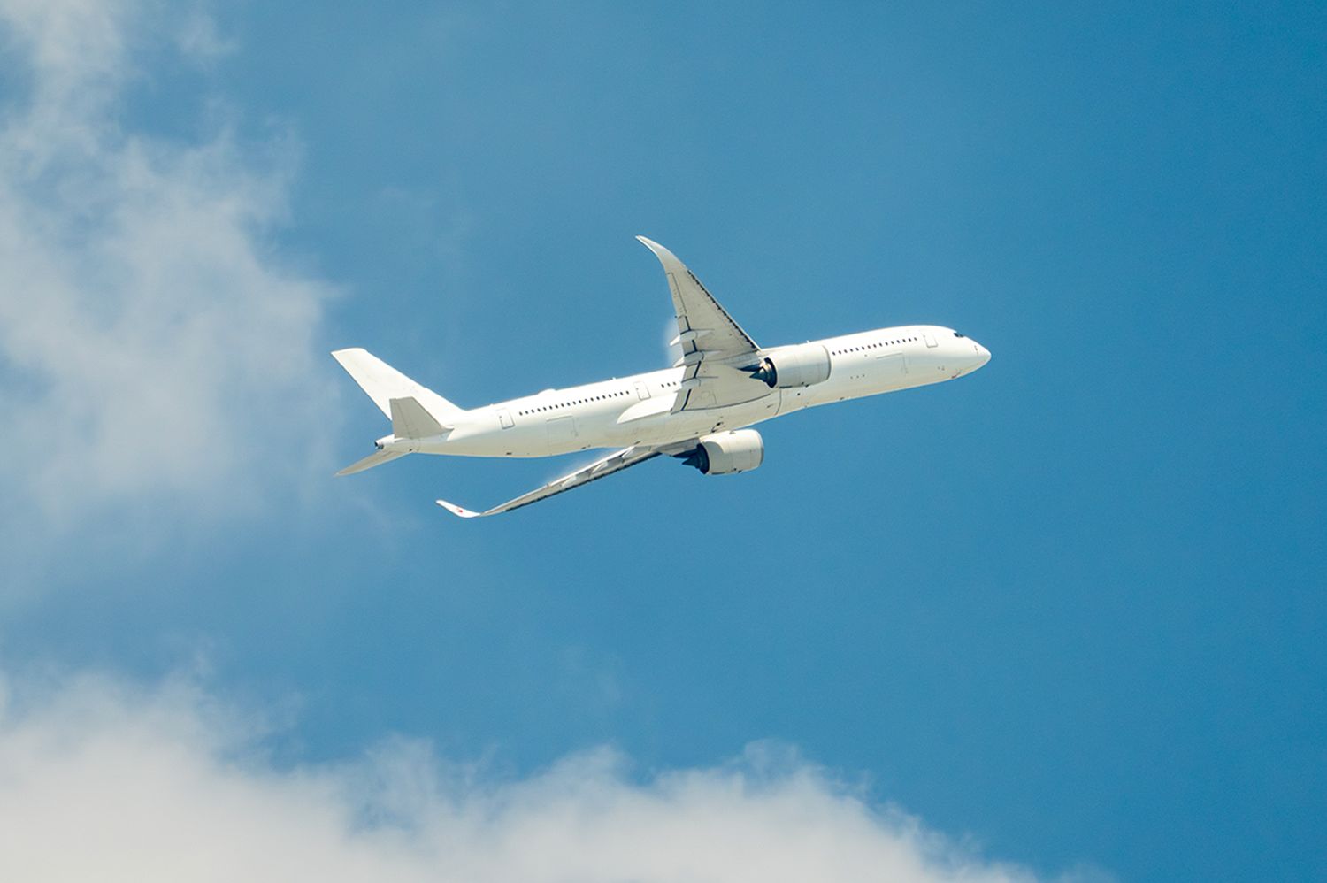  Royal Air Maroc Luanda Office +1–888–738–0817