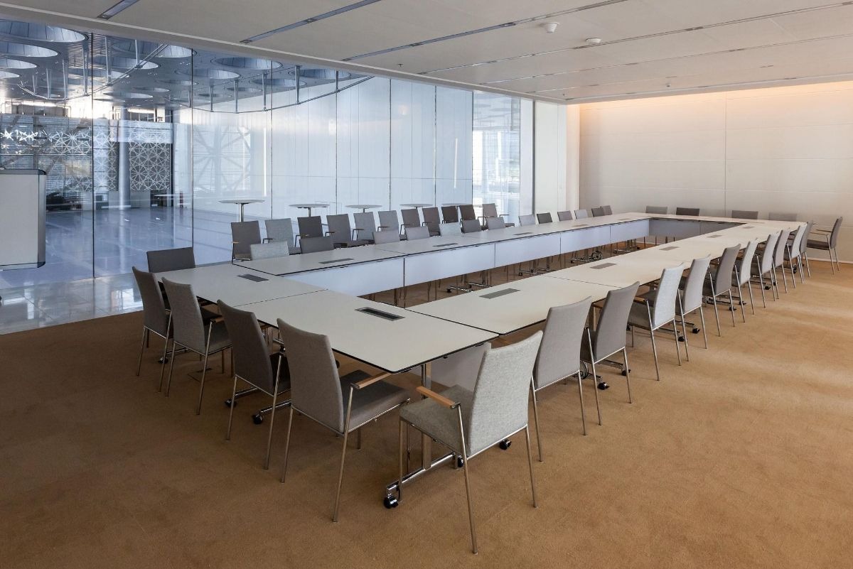  Book Commercial Cleaning Services to Maintain a Cleaner Workplace