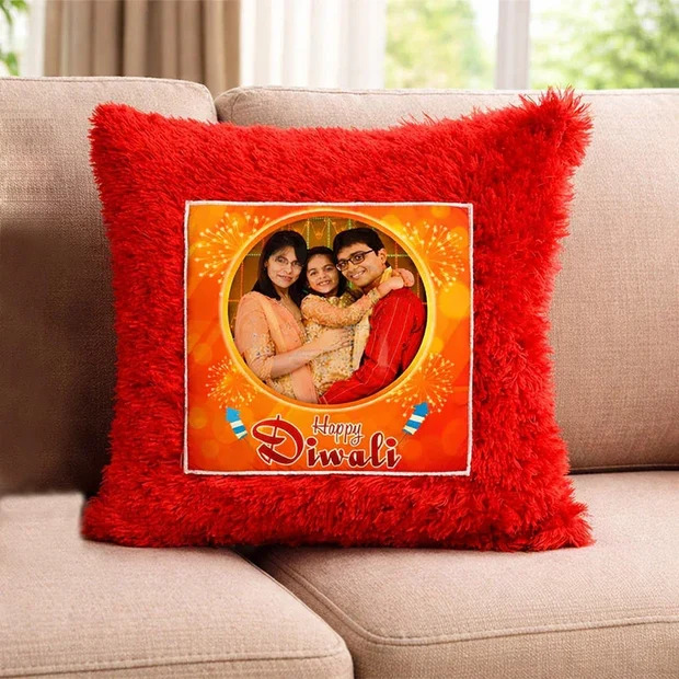  Send Personalized Diwali Gifts to India with OyeGifts