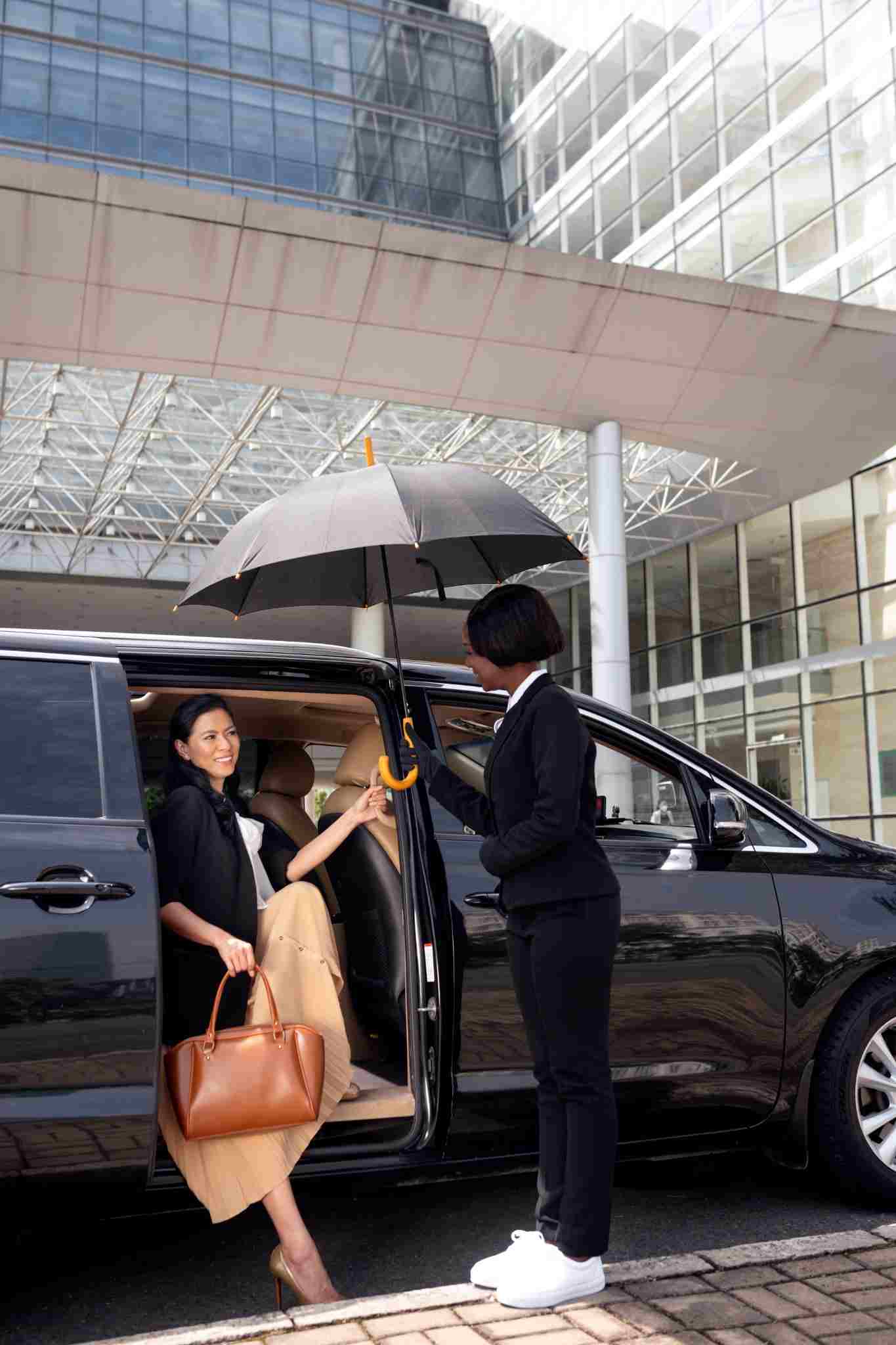  Premium Chauffeur Service for Luxury and Comfortable Journeys Across London