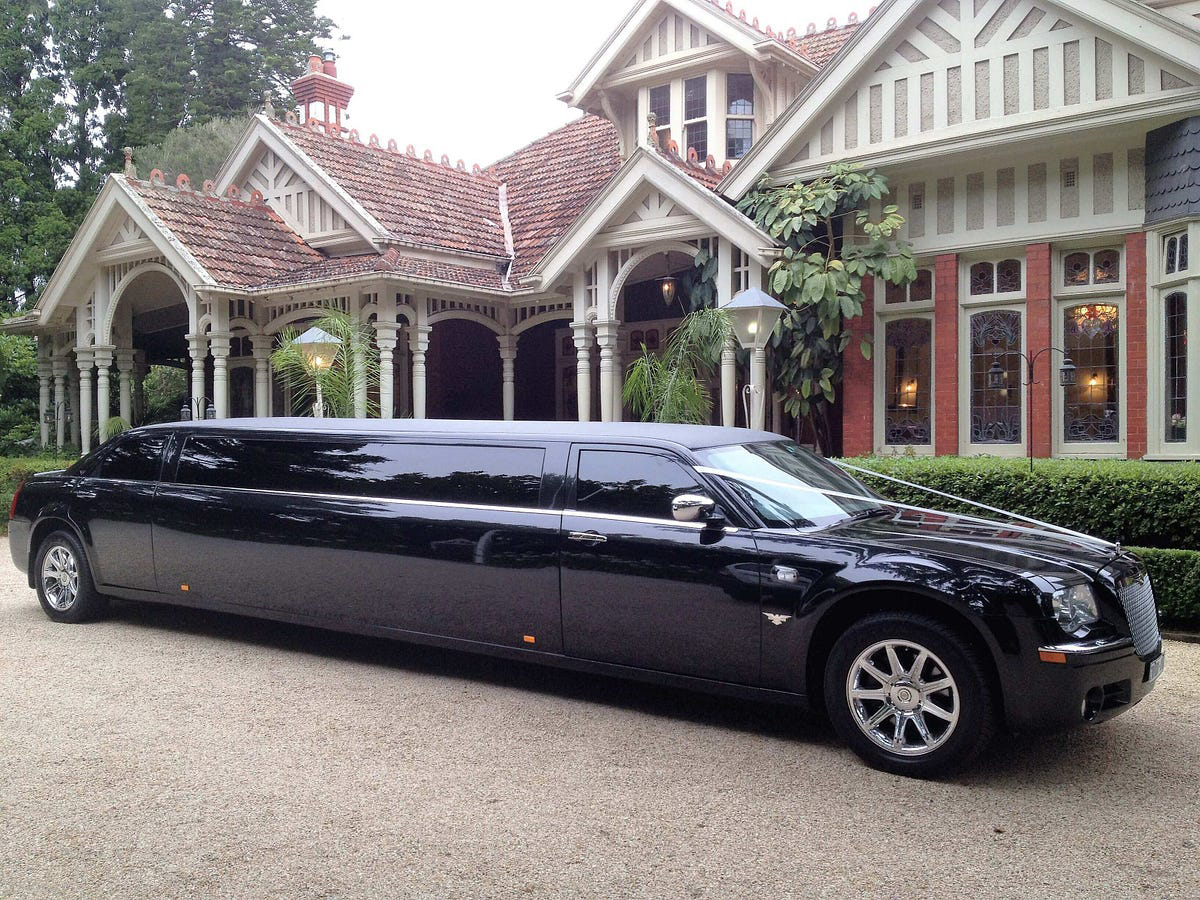  Travel in Comfort and Style With Limo Rental In Denver Co