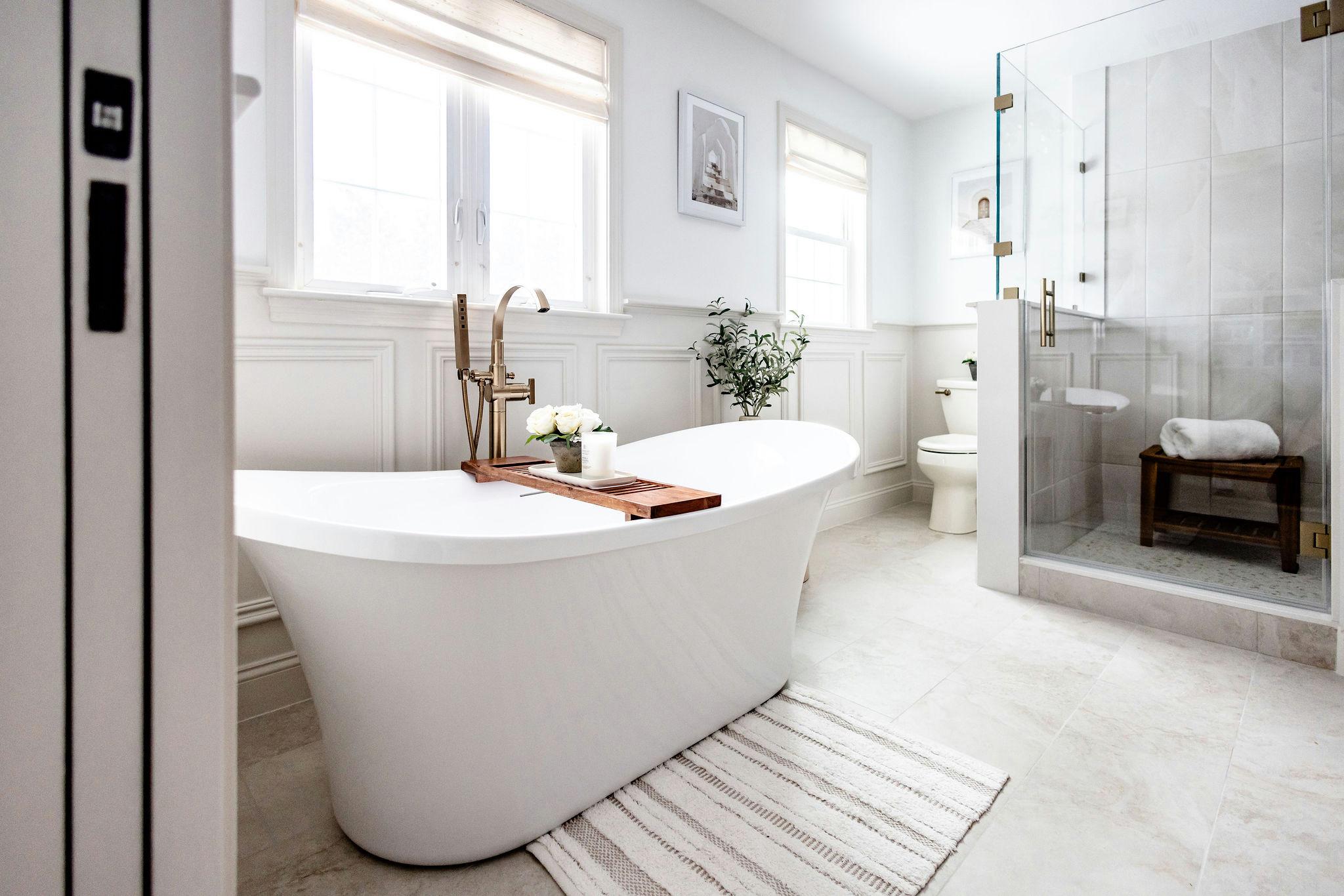  waterproof shower wall panels: popular with buyers comparing materials