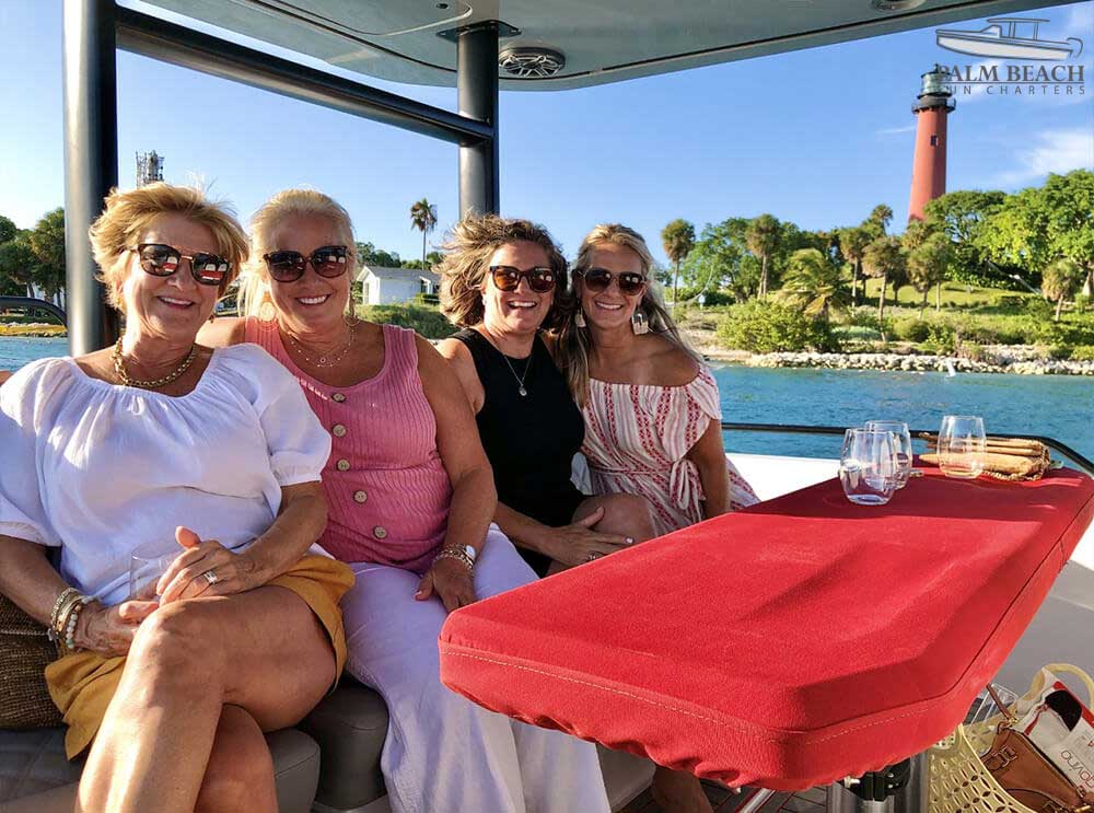  Discover Private Boat Tours for Your Next Getaway