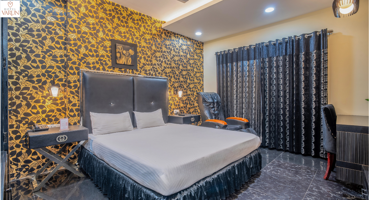  Air Conditioned Hotel in Guna – Enjoy a Comfortable Stay at Hotel Varun