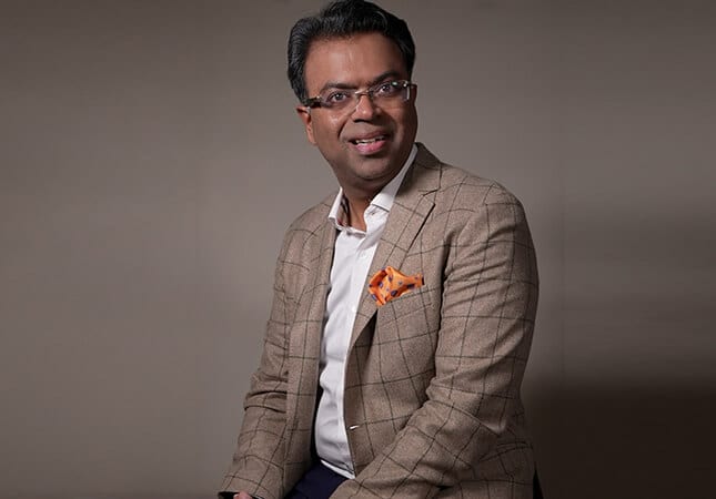  Plastic Surgeon in North Delhi - Dr Rajat Gupta