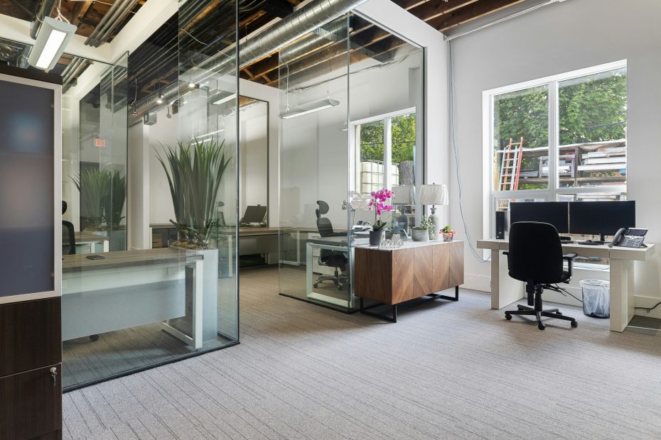  Refresh Your Melbourne Office with Expert Spring Cleaning Services