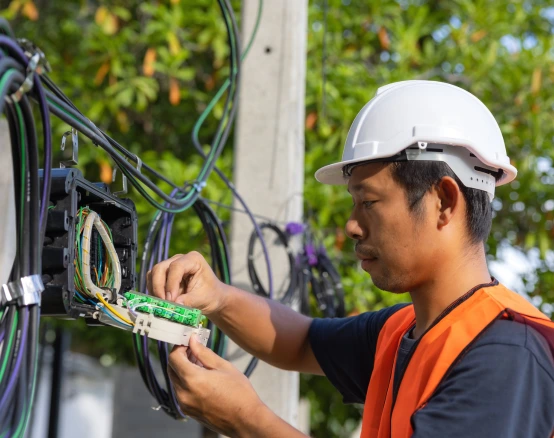  What Makes Clearnet Communications a Trusted Fiber Optic Construction Company?