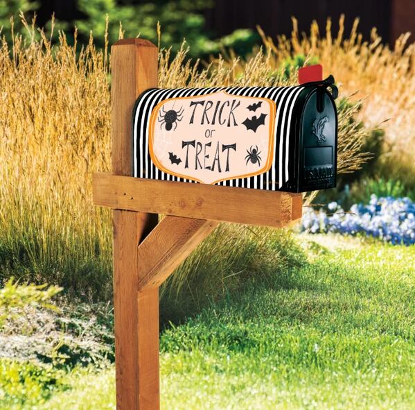  Decorative Mailbox Covers for Every Season & Holiday