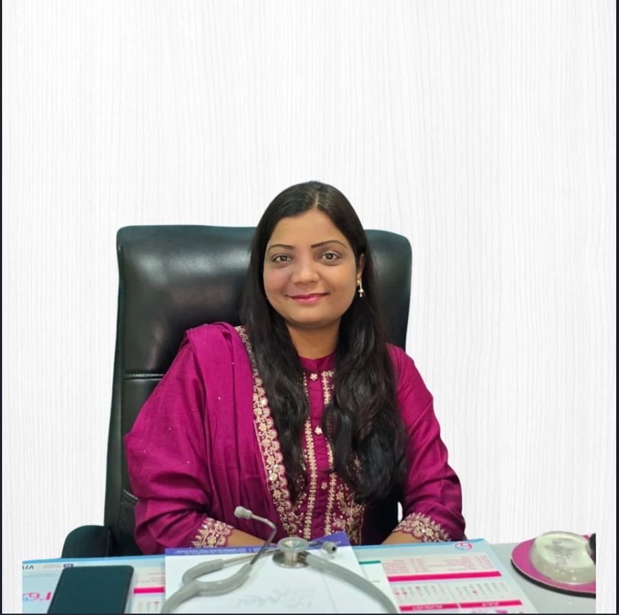  Obstetrician in Ravet | Obstetrician gynecologist in  Ravet - Dr. Meenal Warade
