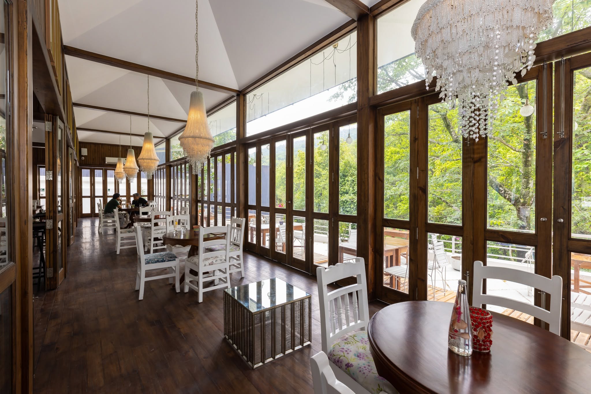  Top Restaurant in Dehradun | Foresta Cafe, Rajpur Road