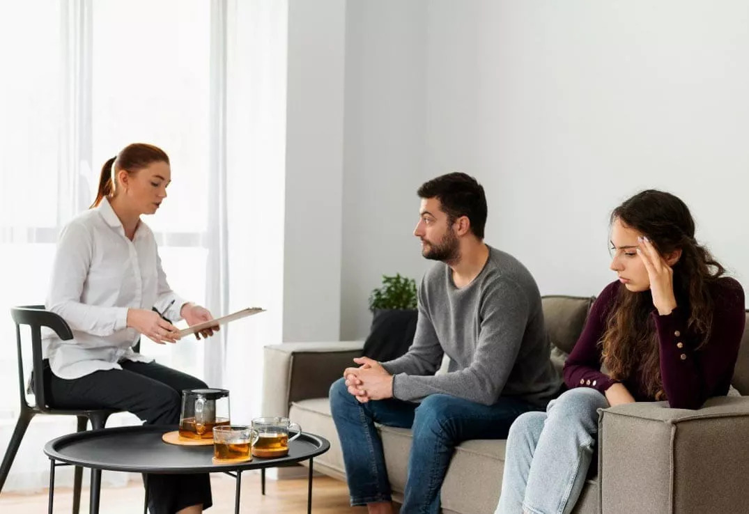  Couples Therapist Redwood City for Better Communication and Connection Together