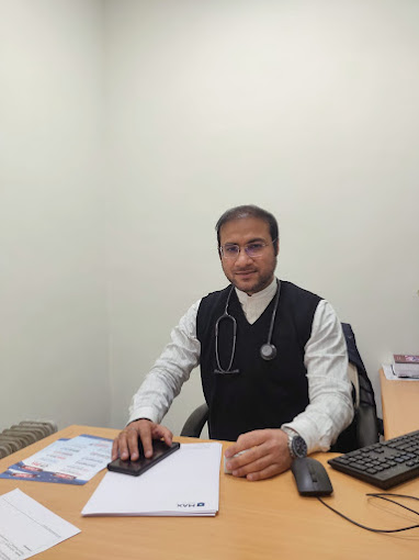Dr. Amit Saklani - Oncologist in Jalandhar, Panjab